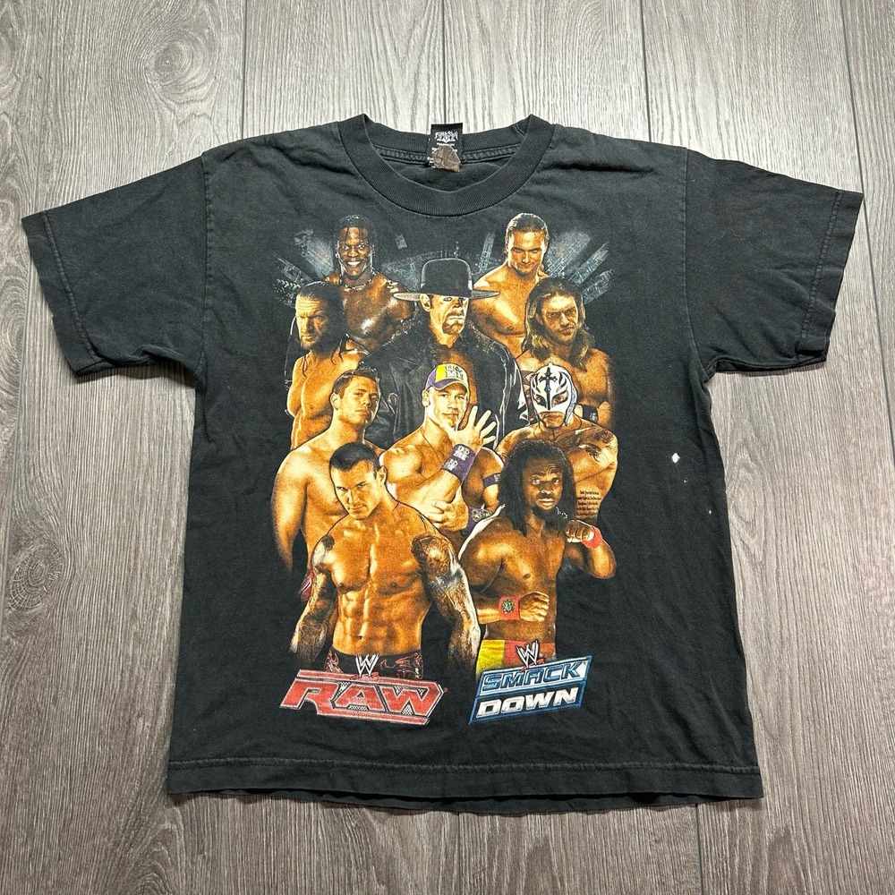 Vintage 2007 WWE Raw Smackdown T Shirt Kids L John Cena Undertaker Wrestlers